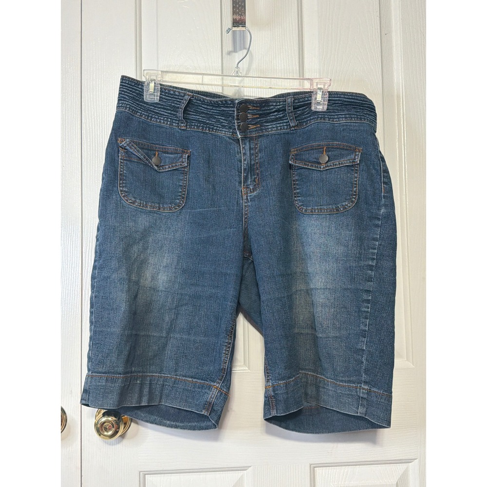 Cato Woman Denim Bermuda Shorts Blue Medium Wash High Rise Stitched Waist 18W